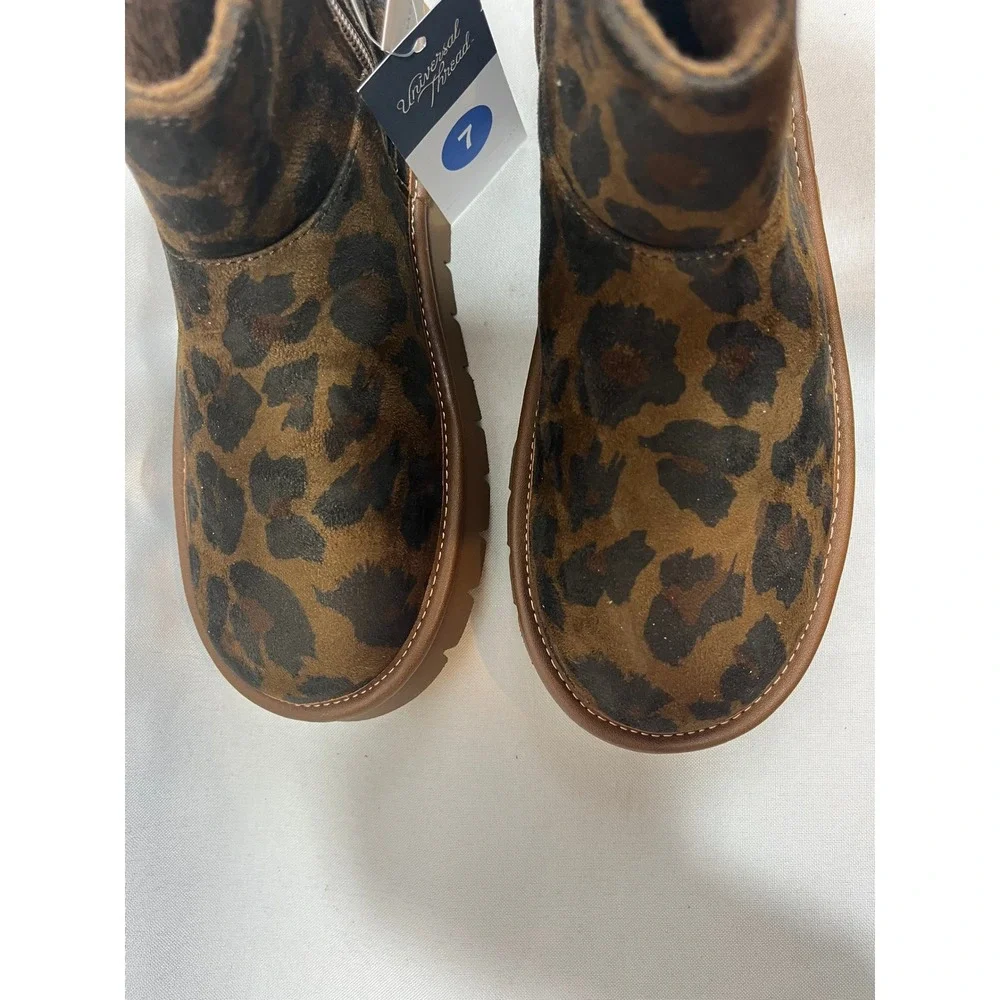 Universal Thread Womens Leopard Print Ankle Boots Brown Zip Memory Foam Size 7